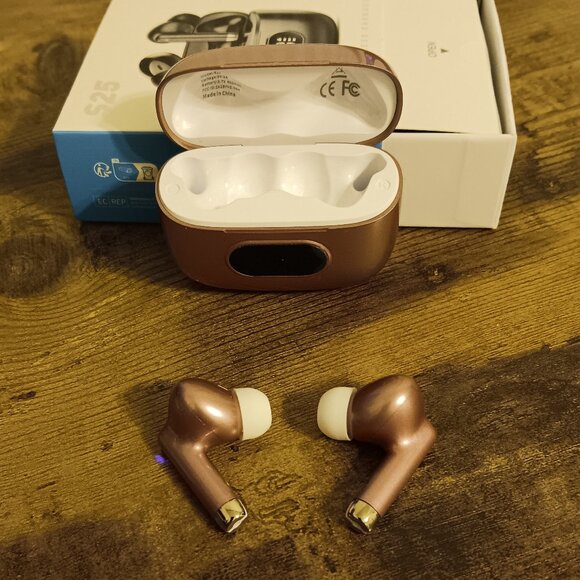 True Wireless Ear buds (Bluetooth) - Picture 4 of 11